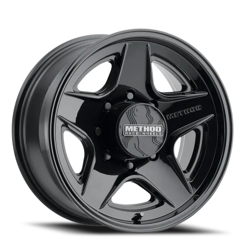Method Mr319 18X9 18Mm Offset 8X6.5 Bp 130.81Mm Cb Gloss Black Wheel 1