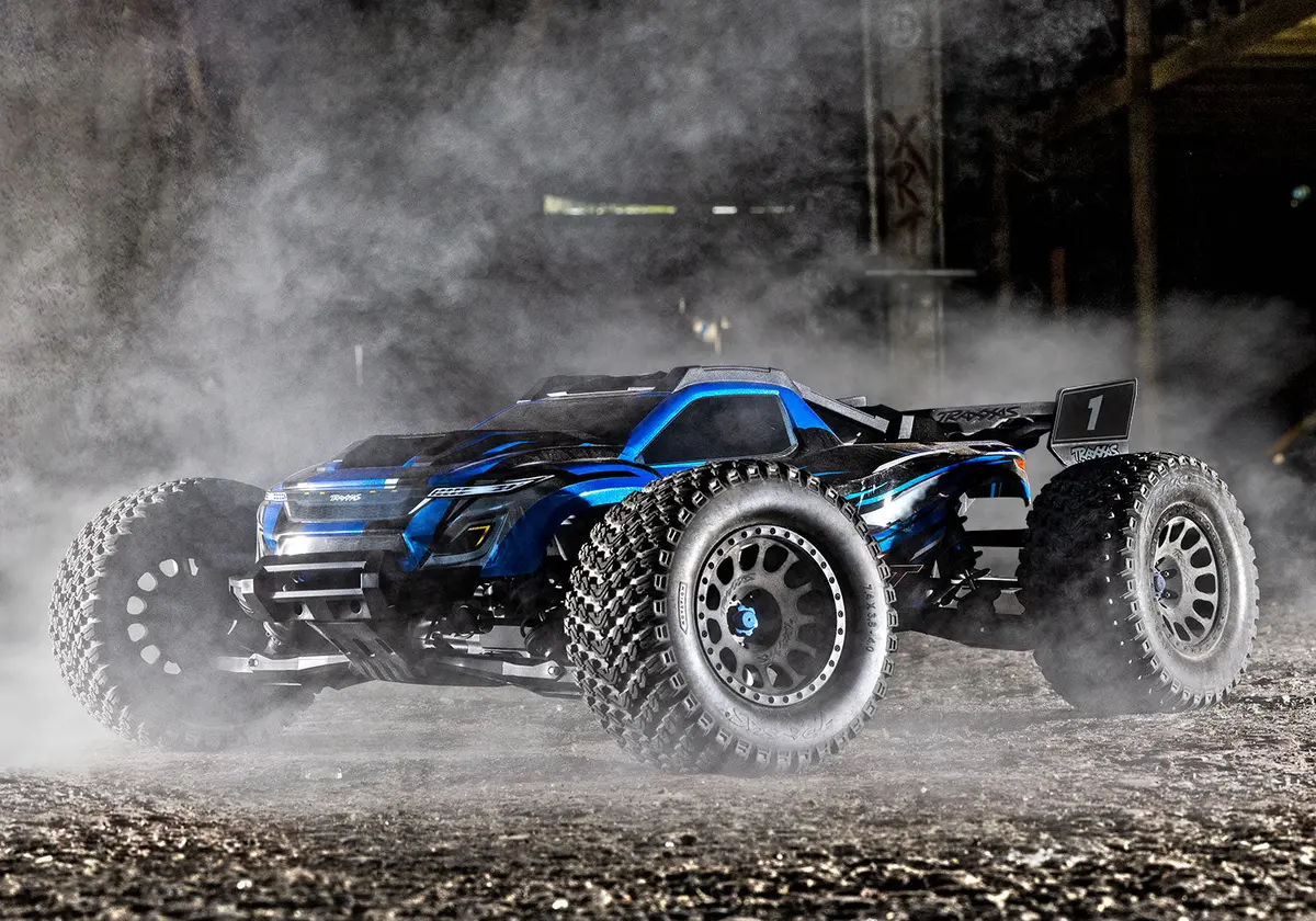 Traxxas Xrt™: Brushless Electric Race Truck With Tqi™ Traxxas Link™ Enabled 2.4Ghz Radio System, Velineon® Vxl-8S Brushless Esc (Fwd/Rev), And Traxxas Stability Management (Tsm) 1
